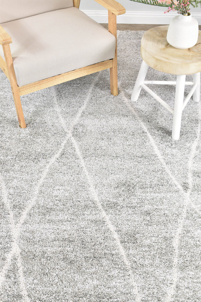Alpha 23200-5262 Rug – Modern Area Rug with Abstract Pattern by Kaleen