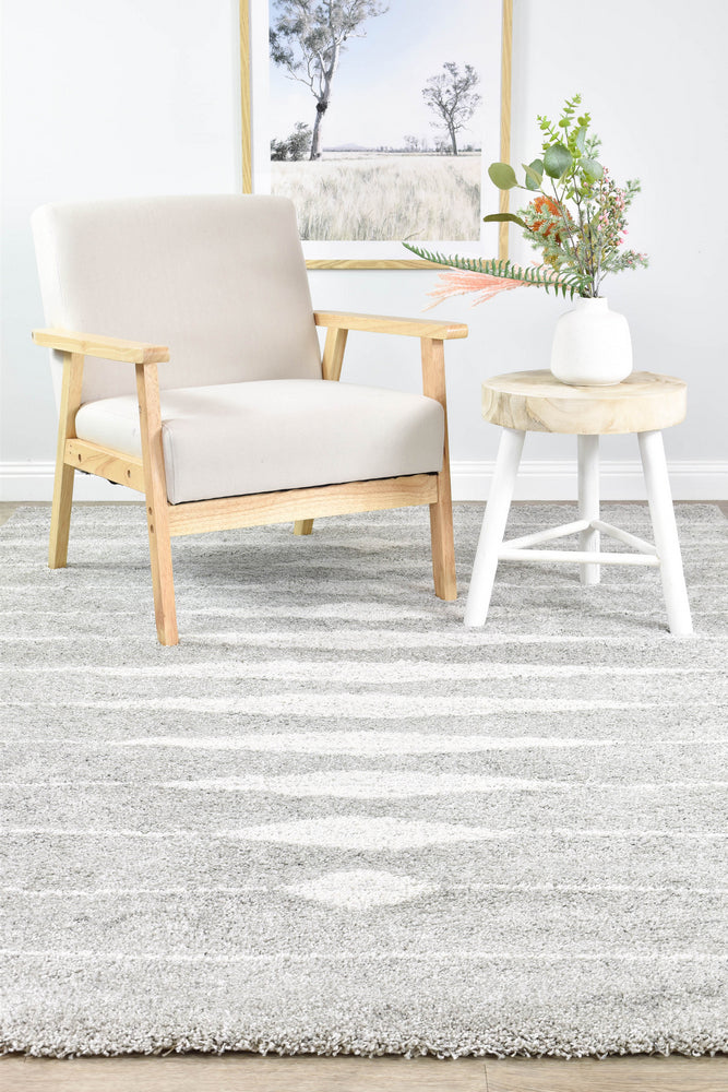 Kaleen Alpha shaggy rug in soft grey modern style