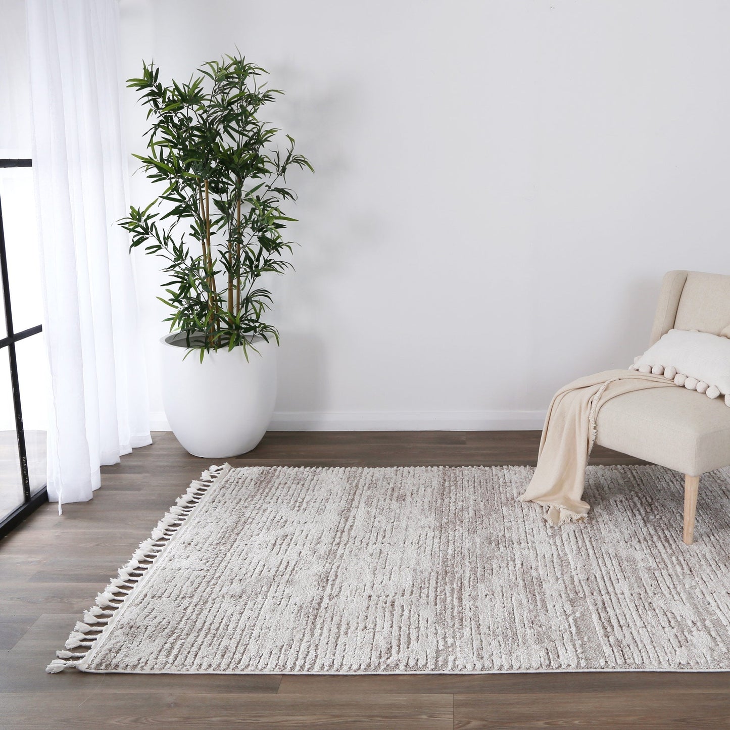 Geometric patterns on Bilbao Rasha Beige Rug