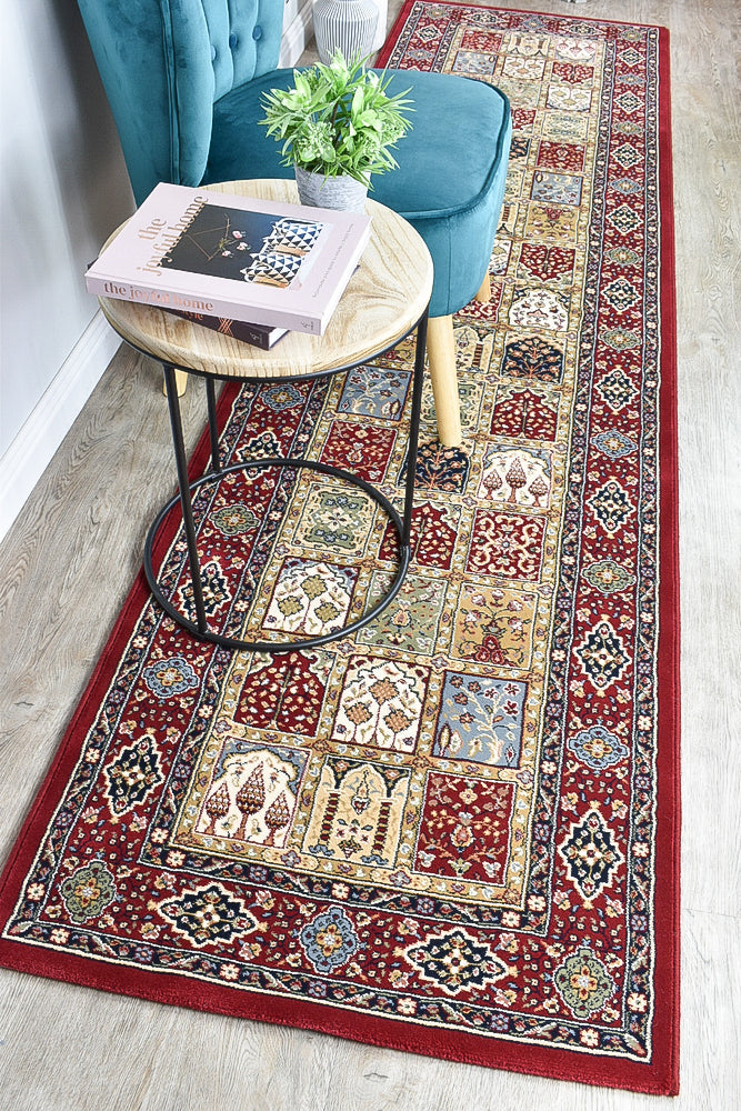 Charter 57112-1414 In Red : Runner Rug