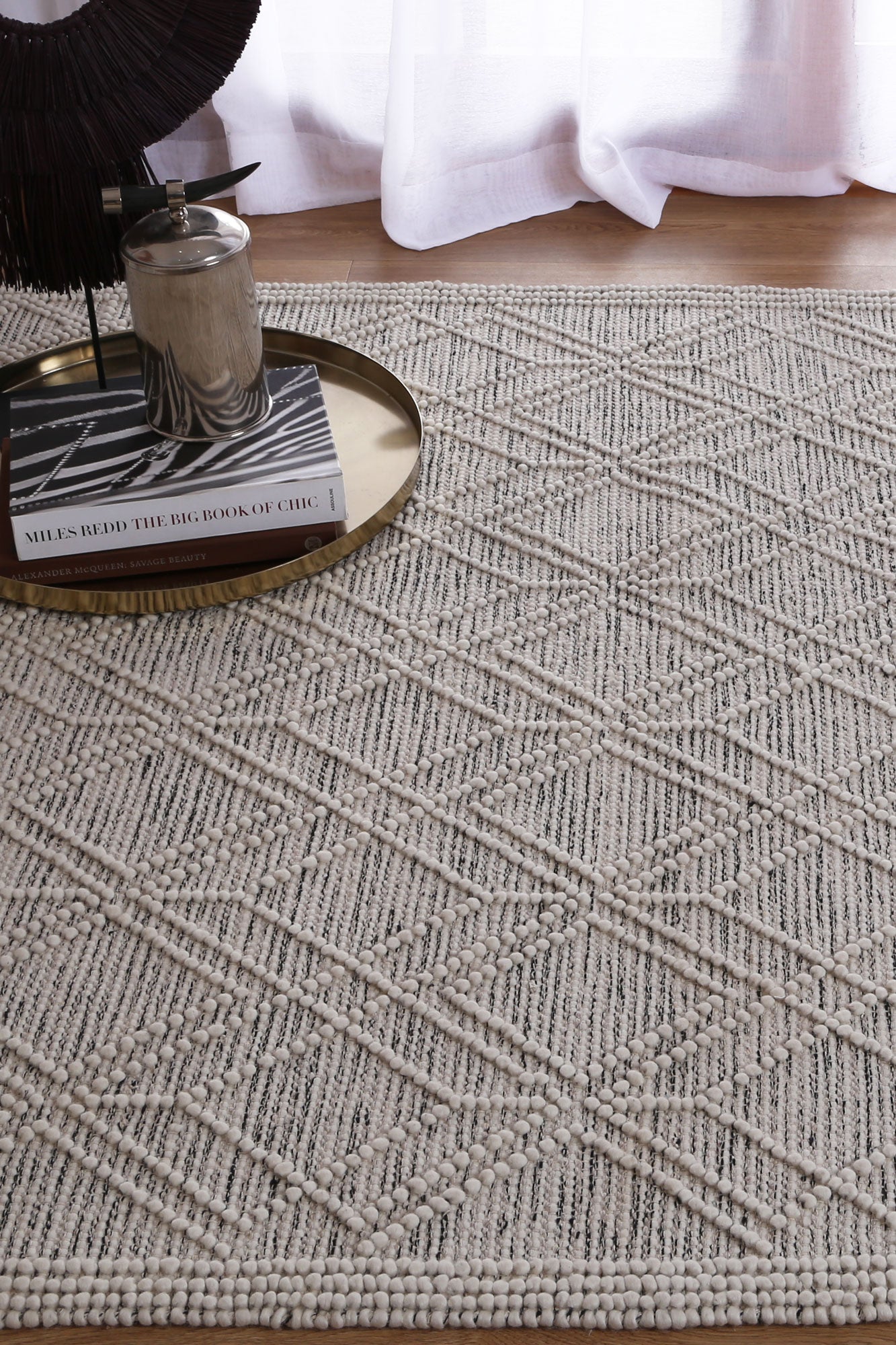 Perla Black and White Rug – Modern Designer Rug by Kaleen