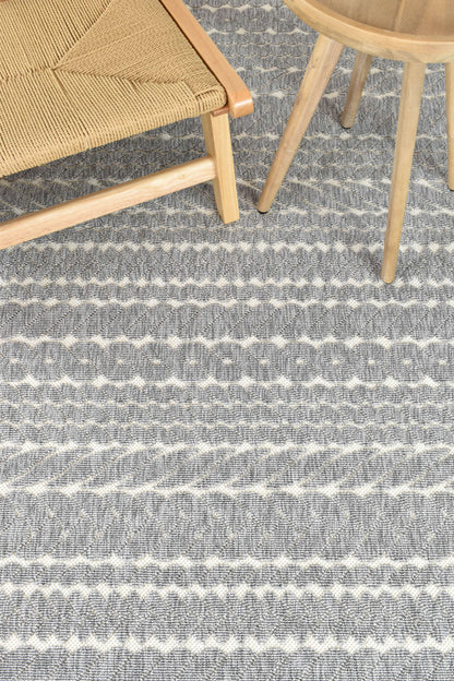 Nevada in Grey & White Rug : 20469302