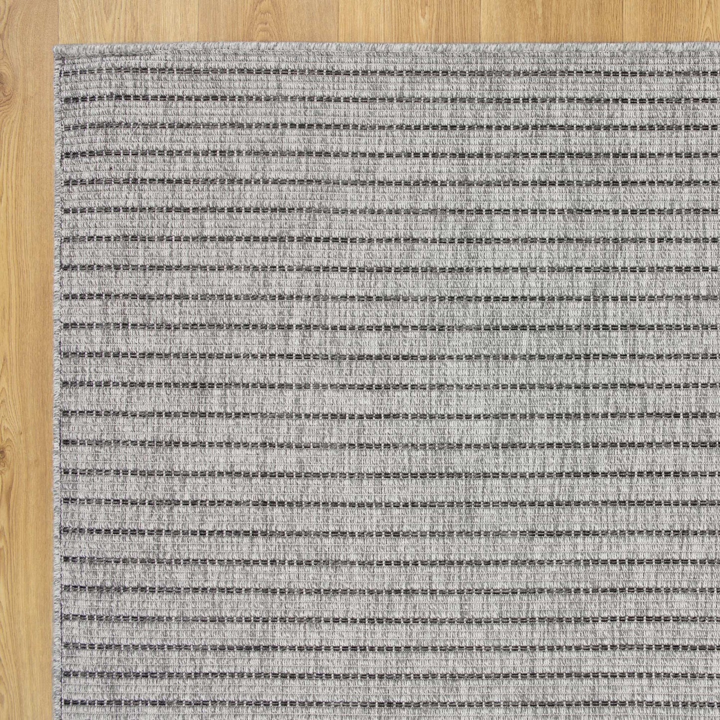 Lifestyle Texture in Oat Indoor/Outdoor Rug