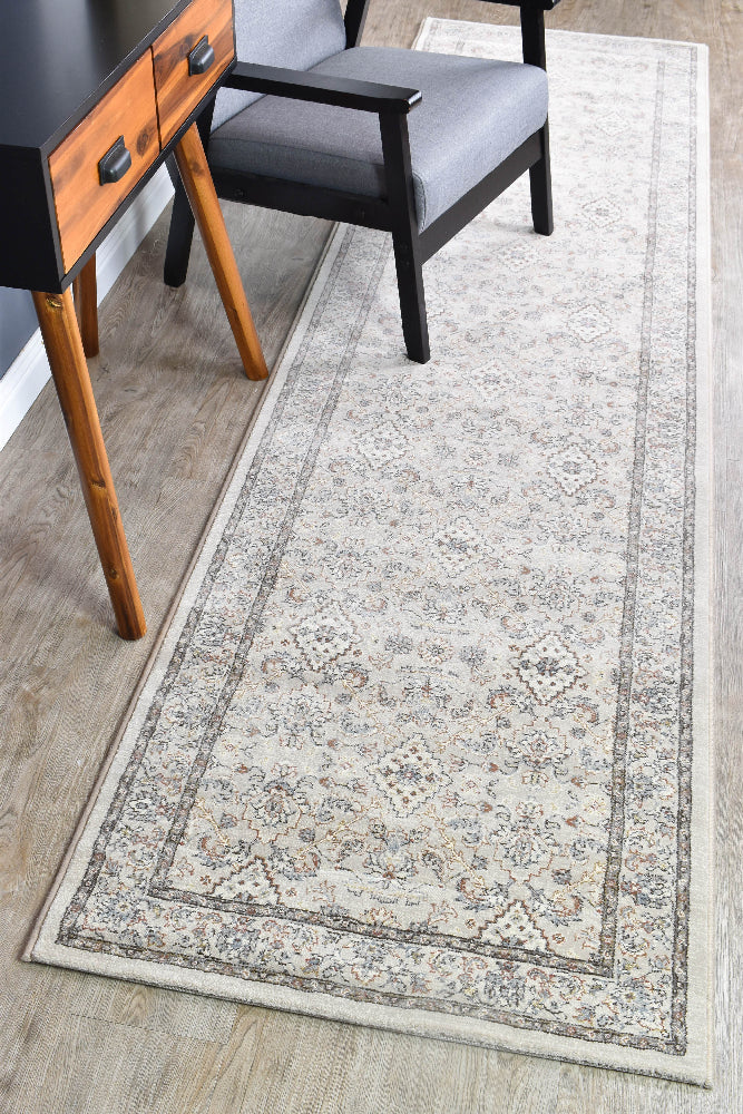 Charter Eden In Beige : Runner Rug