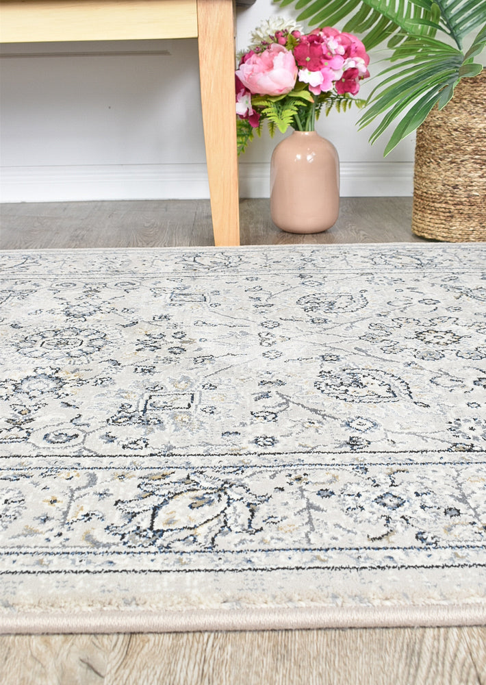 Charter 57125-9696 Traditional In White Rug