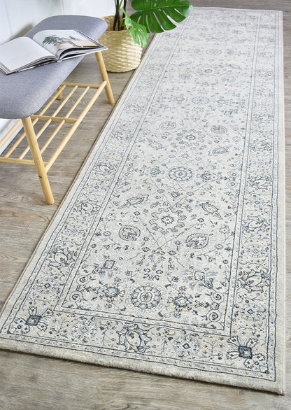 Charter 57125-9696 Traditional In White Rug